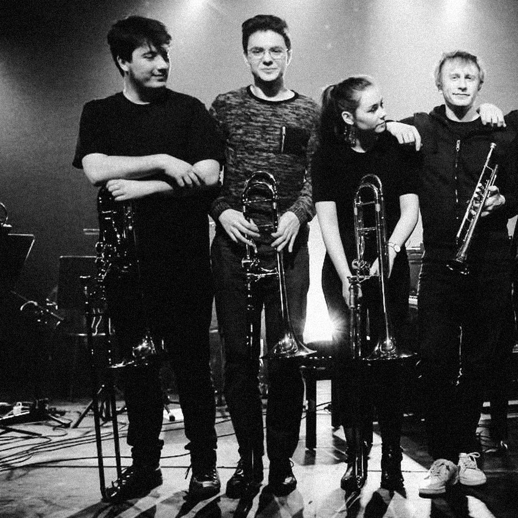 quatuor à vent (Florian Bouchier, Tiago Tavares de Sousa, Louise Ognois et Jérôme Lacquet) de LAAKE lors d'une résidence à l'Espace Michel Berger de Sannois © Alexis Cabriol